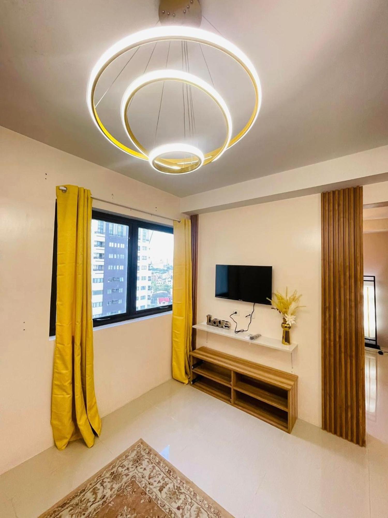 Apartment 1426 Family Staycation For 8 Pax